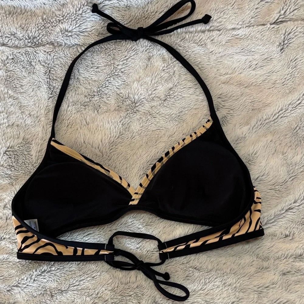 Venus Zebra Print Halter Bikini Set, top- size 8, bottom - size 10 - Picture 6 of 12